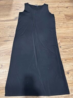 Sleeveless Black Maxi Skirt Dress by Travel Elements